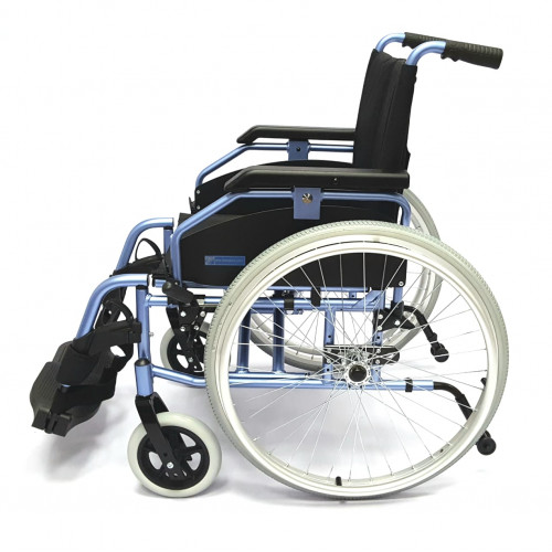 Кресло-коляска инвалидная механическая, облегченная (Titan Deutschland GmbH, артикул 710-070)